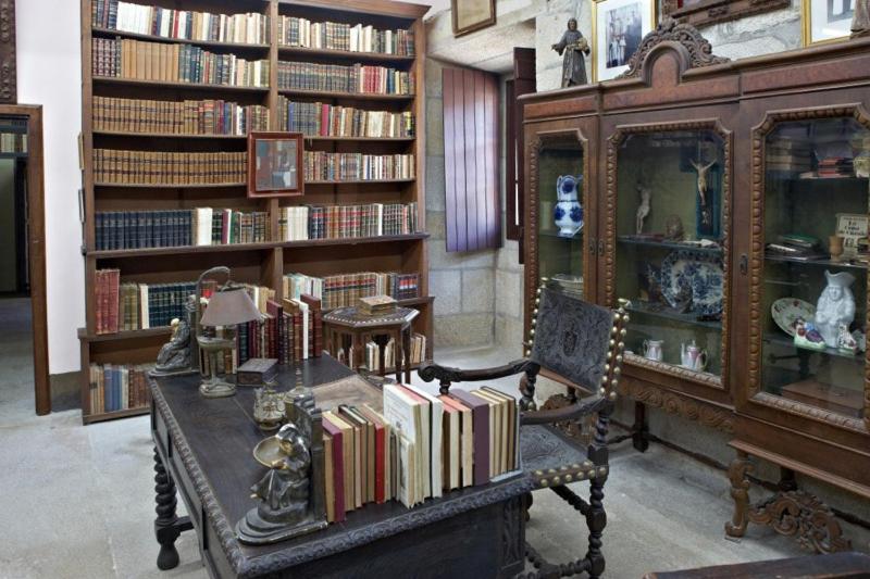 Hospederia Monasterio De Poio Hotel Eksteriør billede