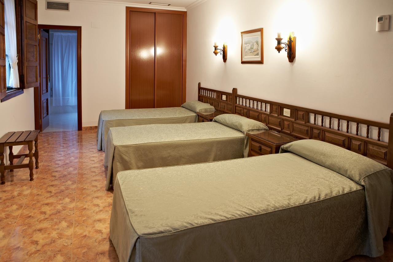 Hospederia Monasterio De Poio Hotel Eksteriør billede